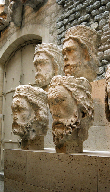 P2-29-cluny