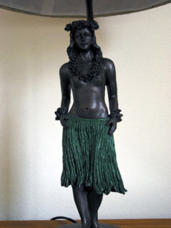 Hula dancer lamp